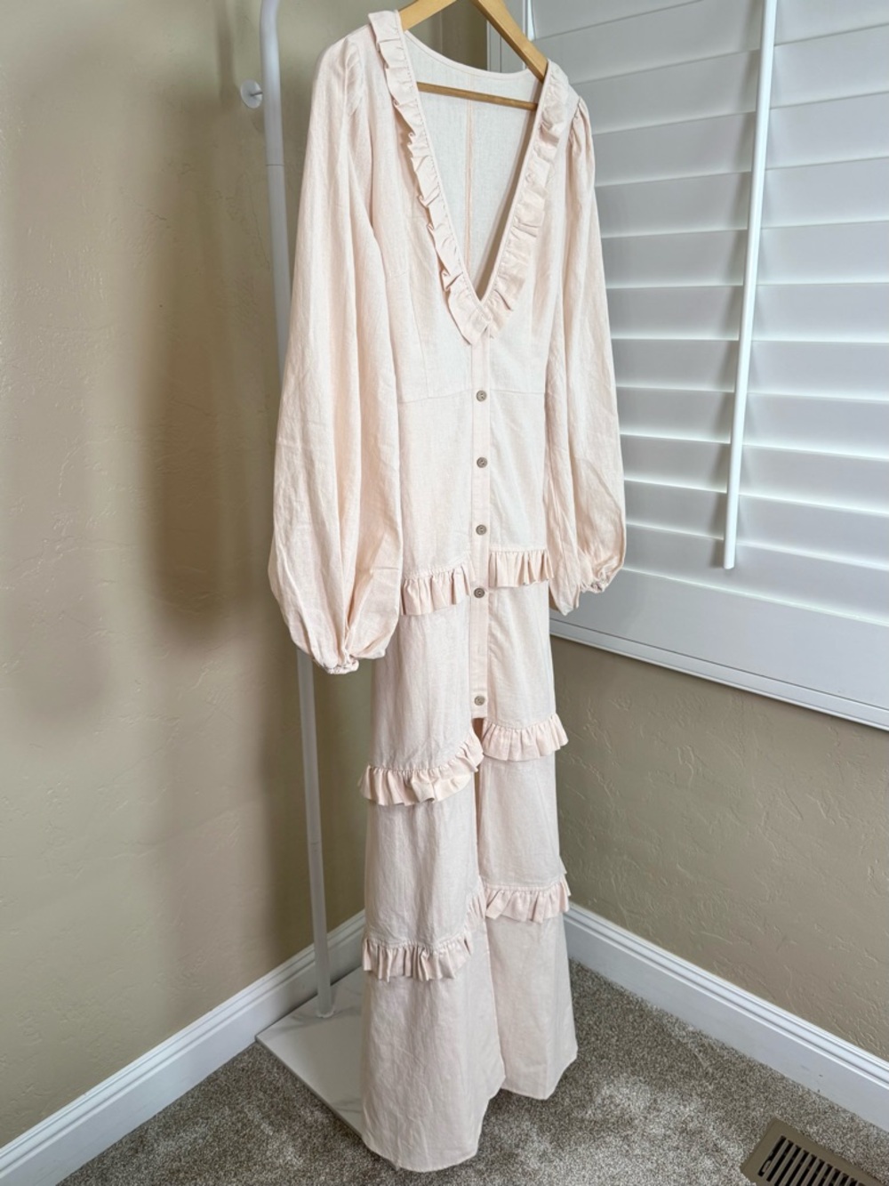 Sold - Picture 5 of 12